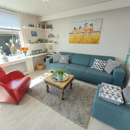 Holiday home Retreat In Sint Maartenszee Sint Maartensvlotbrug