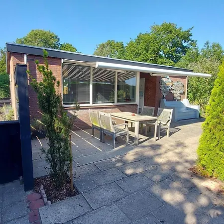 Holiday home Retreat In Sint Maartenszee *