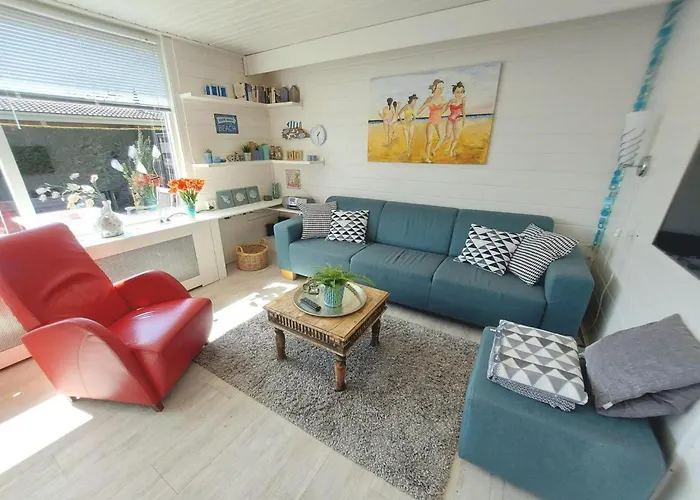 Retreat In Sint Maartenszee Feriehus Sint Maartensvlotbrug